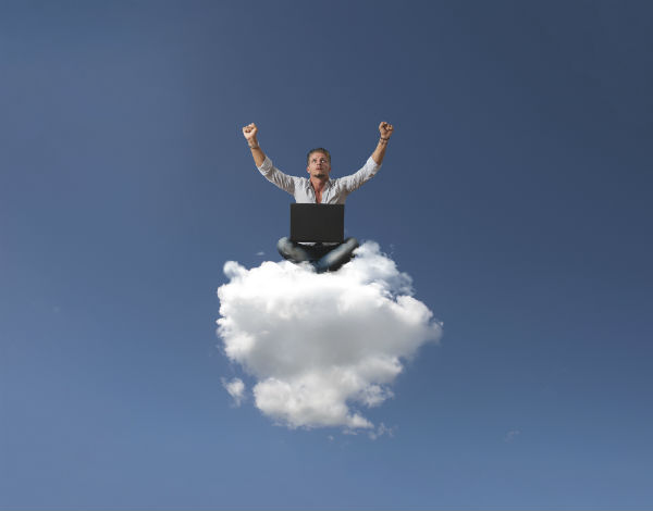 businessman-laptop-cloud